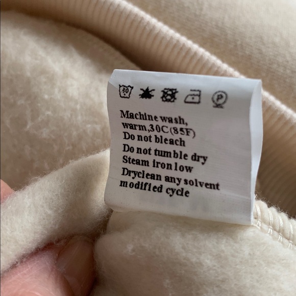 Amazon Essentials Half Zip Pullover Sweatshirt. Size: Med. NWOT - Picture 10 of 17